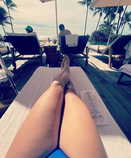 Spencer Grammer naked star archive