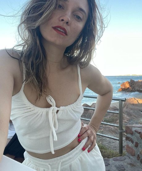 Spencer Grammer exclusive star galleries