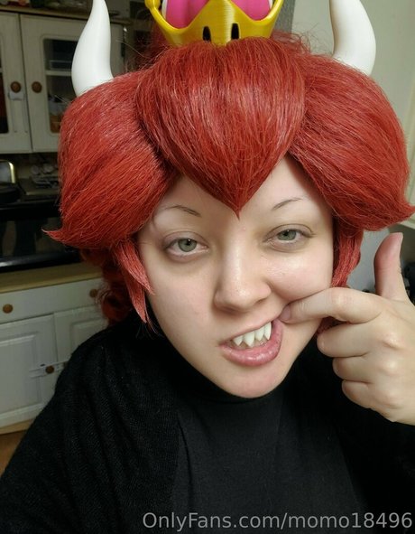 momo18496 art model pics