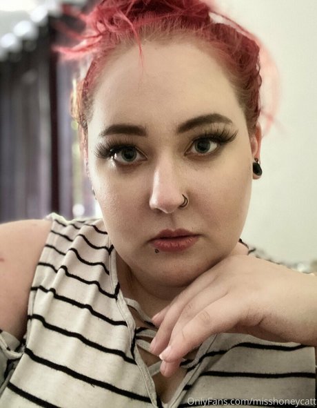 misshoneycatt pornstar high quality picture