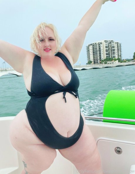 sweetcherrybbw pornstar beautiful pic