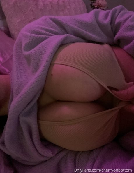 Cherryonbottom model adult archive