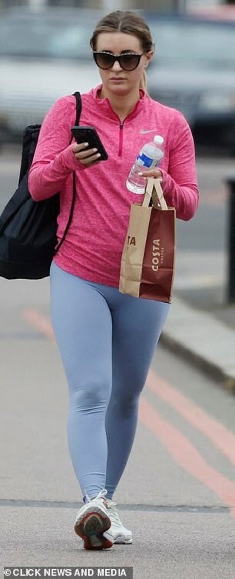 Dani Dyer pornstar nudes galleries