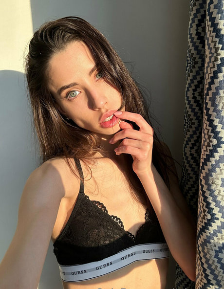 miaowen erotic model photos