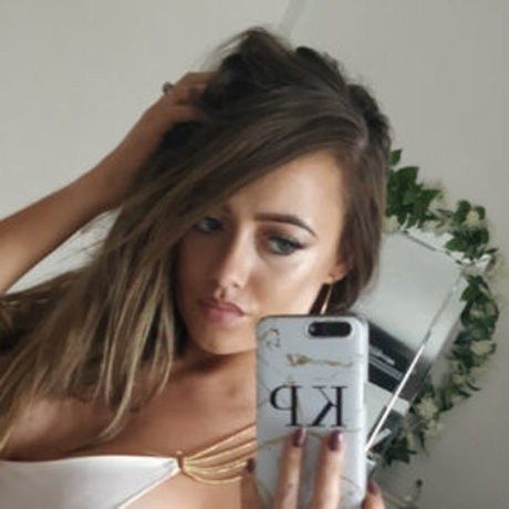 Kassie Payne hot pornstar img