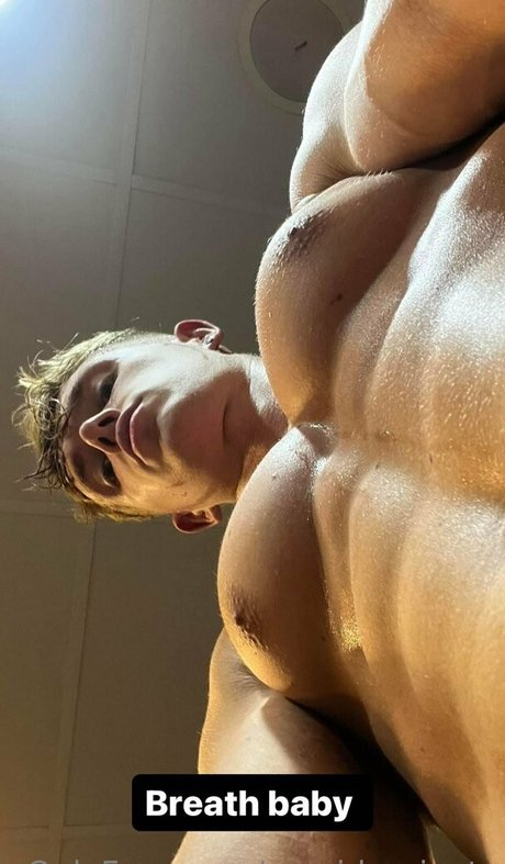 stars onlyfans erotic pics