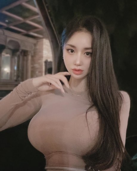 Candyseul naked star galleries