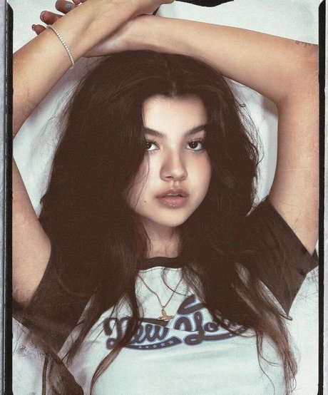 saraecheagaray art pornstar gallery