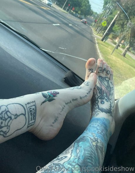 spookisideshow hot star galleries