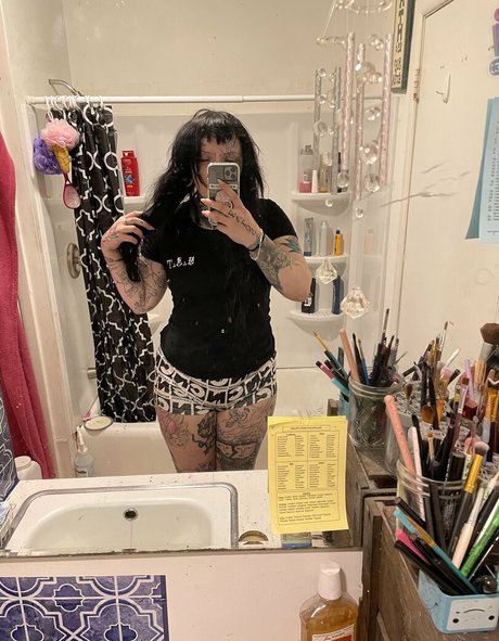 spookisideshow art star pictures