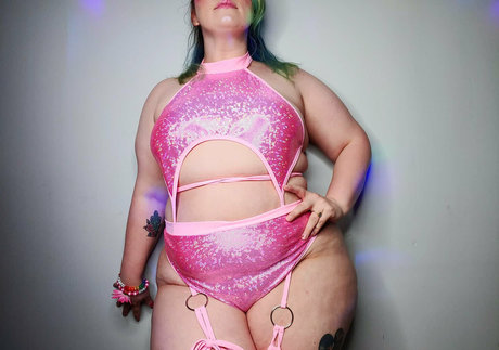 gwenpie pornstar hd img