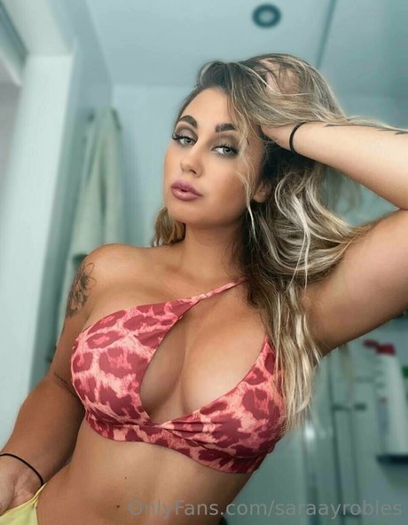 saraayrobles hot actress gallery