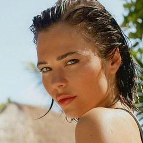 Nina Kraviz model pretty galleries