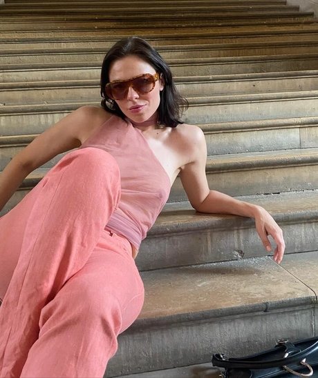 Nina Kraviz xxx actress galleries