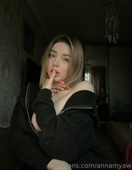 annamyaw best actress galleries