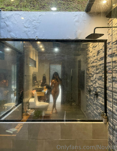 Kepler 186f nudes model pic