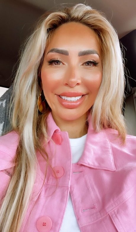 farrahabraham nudes star img