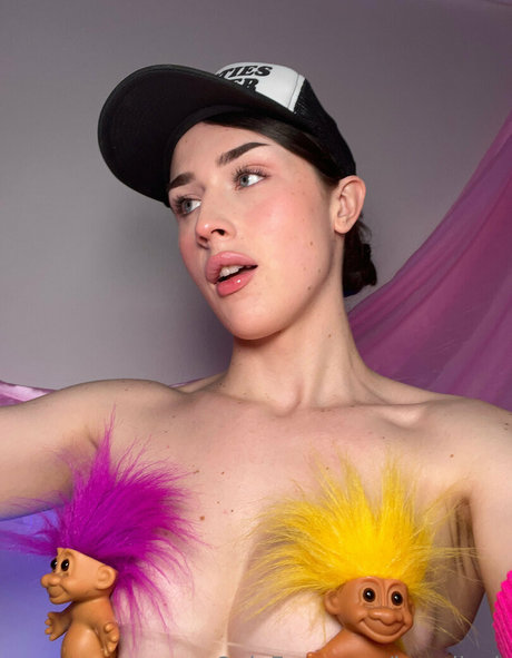 hazellush exclusive model pics