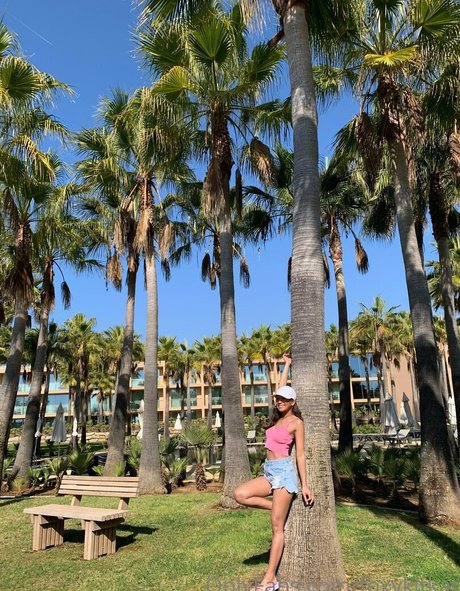 foxykitkat sex model pics