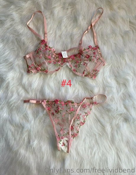 freelividbend sex actress photo