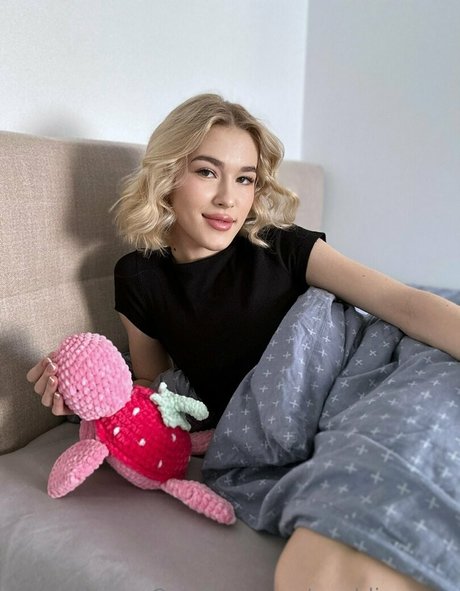 maddieegrey nice model img