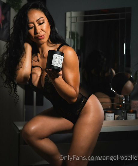 angelroselle nudes model picture