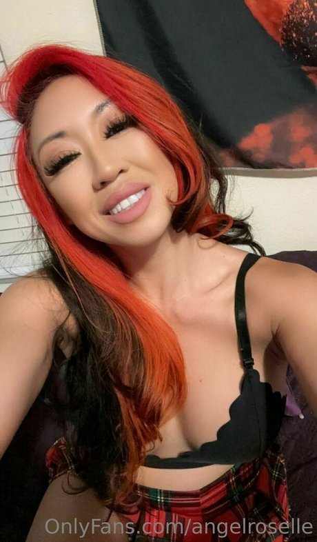 angelroselle xxx model picture