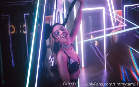 timmytam91 sexy star photo