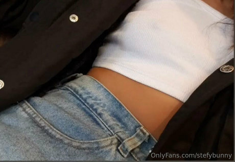 stefybunny art pornstar picture