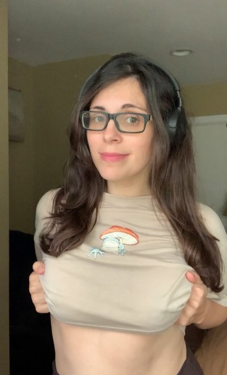 NaturalNatalia star nude picture