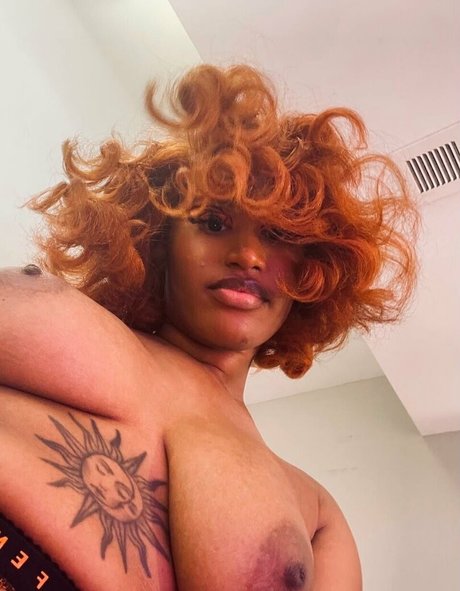 kweenbee982 pornstar art image