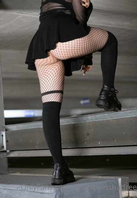 sarahlovesthatfree pornstar free image