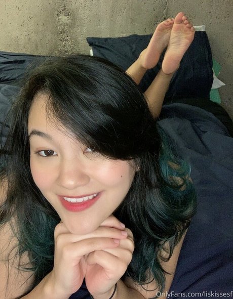 liskissesf free actress pics