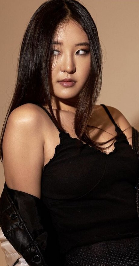 hellomeganlee nudes actress gallery