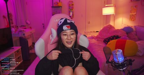 hellomeganlee erotic star gallery