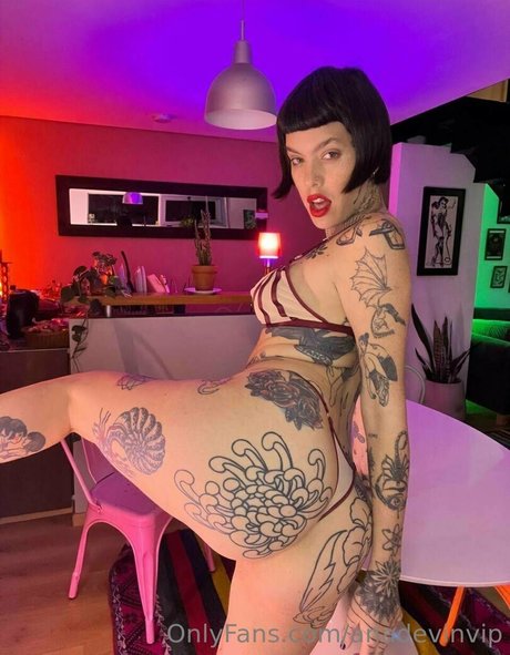 anadevinvip xxx pornstar pic