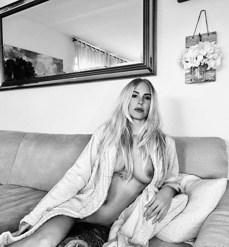 lee hart xx star nice pics