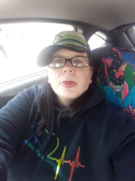 Trinity Love model pretty pictures