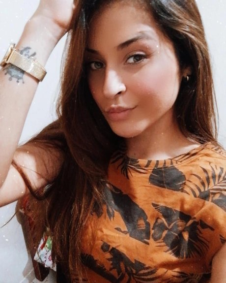 Sogheel sexy actress photos