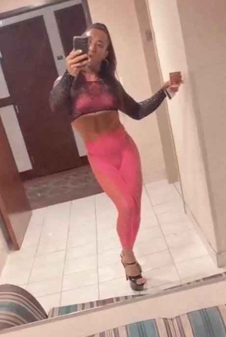 Lexi king free star img