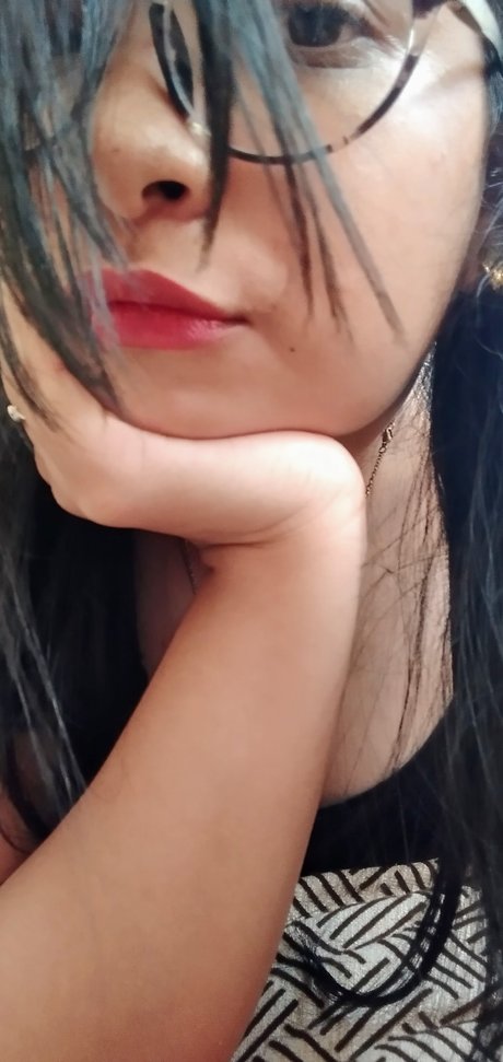 Danna Giler model xxx image