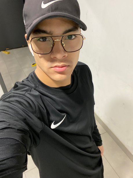 Dondo Gremory star erotic pictures