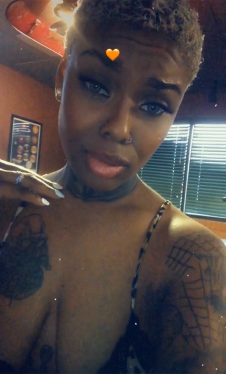 Black Marilyn Monroe pornstar exclusive galleries