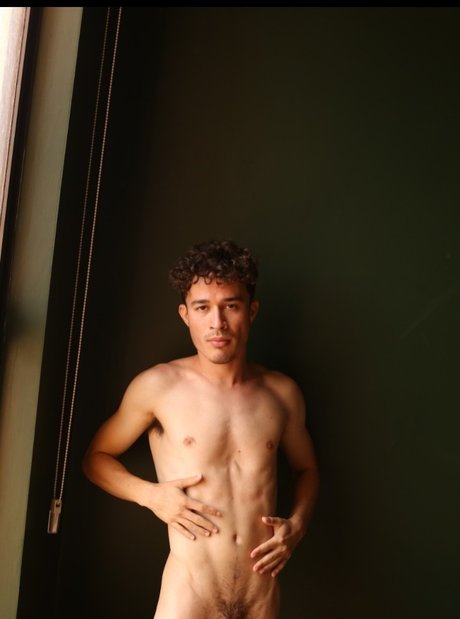 Douglas Andrade Rodrigues beautiful star img