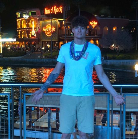 Hunter Ferg nice actress images