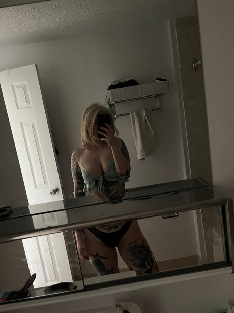 Unknownalison model nice galleries