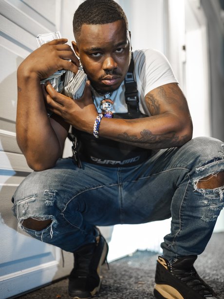 LongMoneyHugo star perfect picture