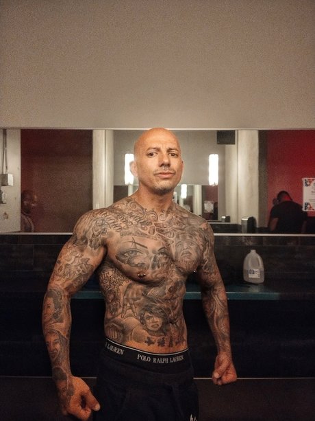 Luis mendoza star beautiful galleries