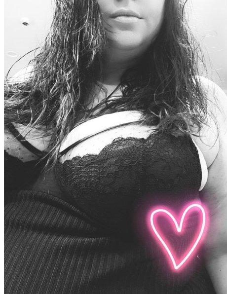 Serena Black adult model pics