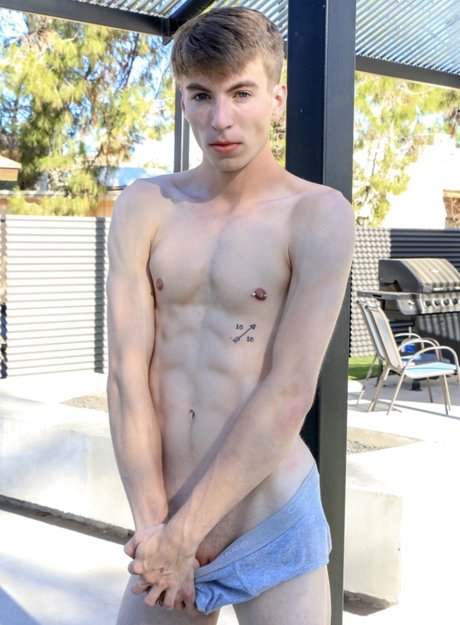 Quinn Williams pornstar nude pic